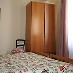 호텔 Il Nibbio 2*