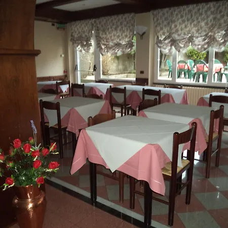 Il Nibbio Hotell Magreglio