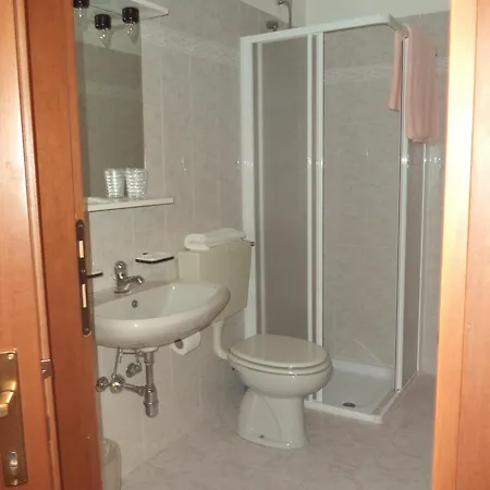 Hotell Il Nibbio Magreglio